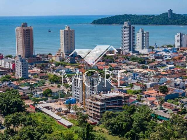 #532 - Apartamento para Venda em Balneário Piçarras - SC - 2